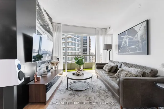 Additional image 8 of 117 MCMAHON Dr Unit 3008