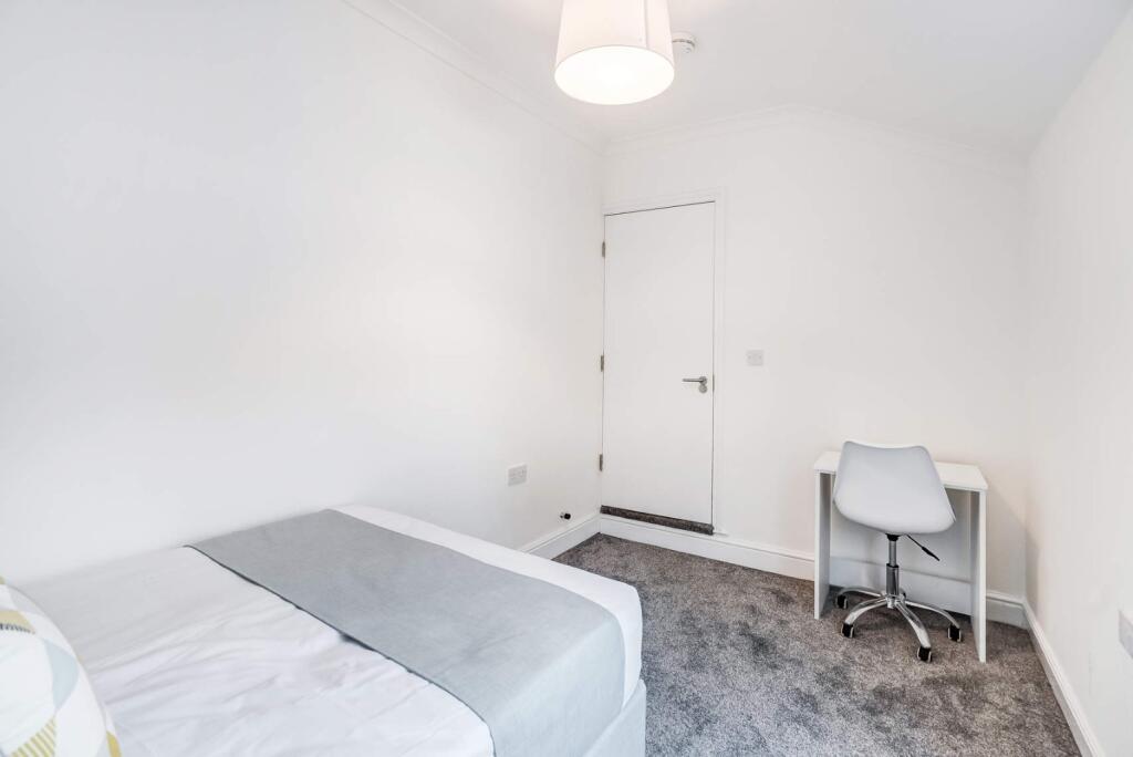 Additional image 17 of Raddlebarn Road, Selly Oak, Birmingham, B29