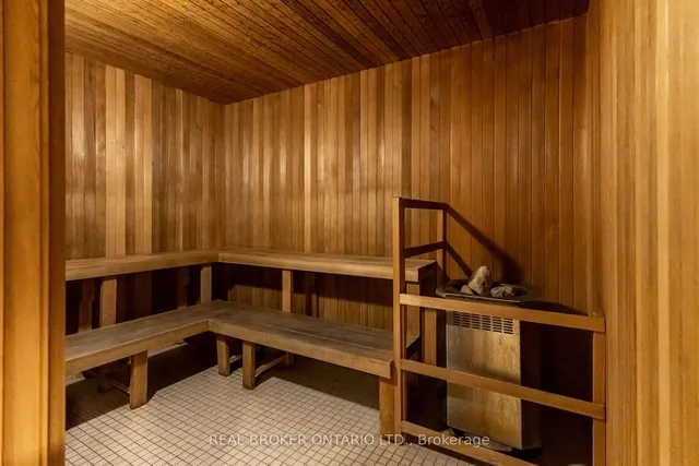 Additional image 18 of 320 Richmond St Unit 1516