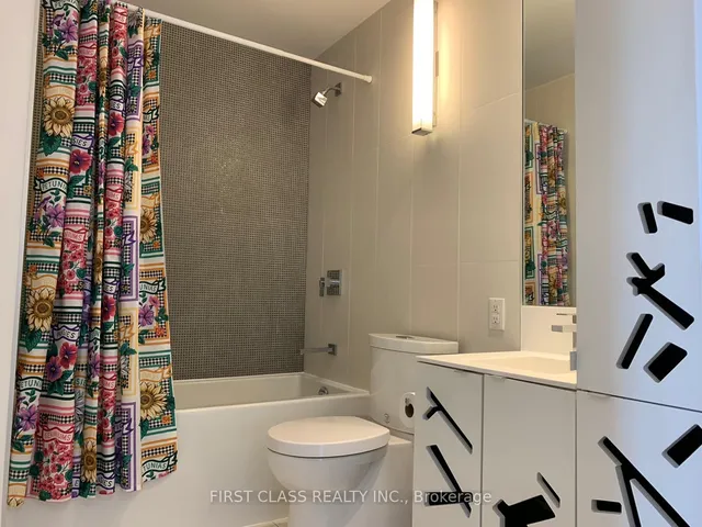 Additional image 9 of 125 Peter St Unit 1308