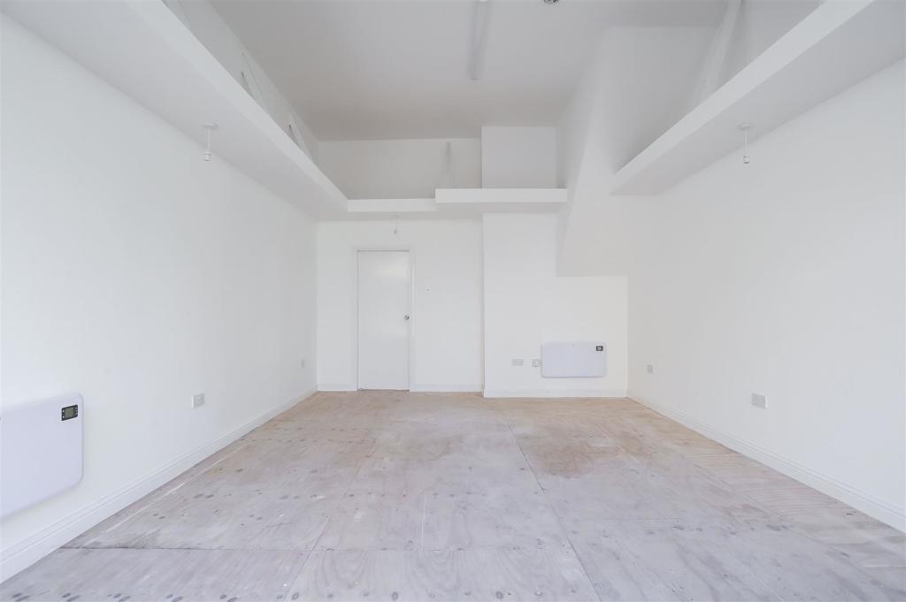 Additional image 9 of 50 Deardengate