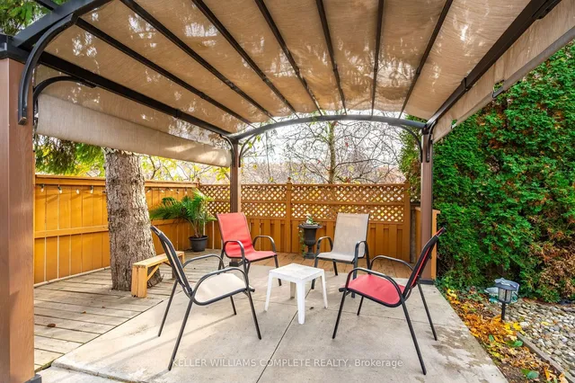 Additional image 35 of 90 Derek Dr