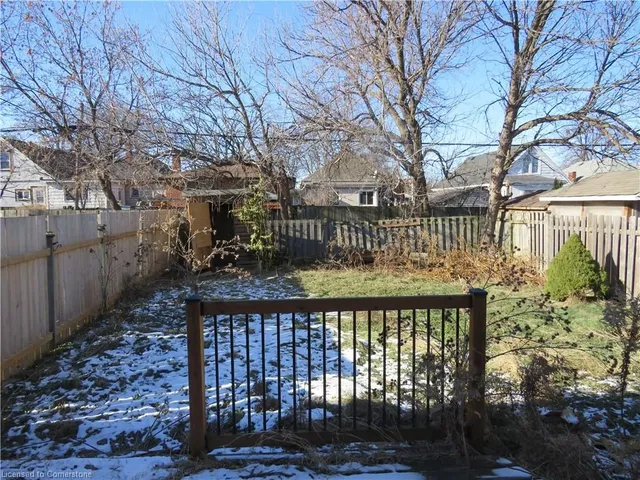 Additional image 33 of 151 Weir St