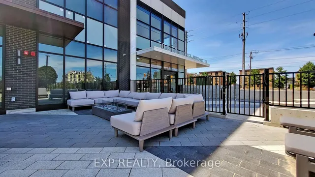 Additional image 31 of 50 George Butchart Dr Unit 715