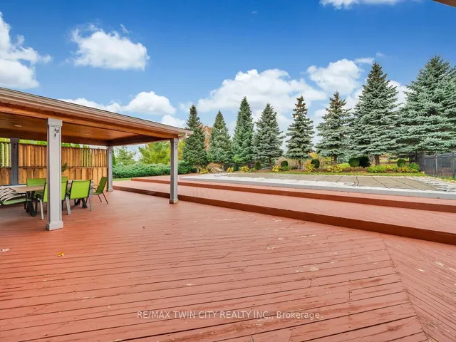 Additional image 35 of 26 Paddock Crt