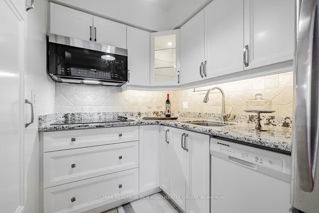 Additional image 13 of 75 upper canada Dr Unit 4