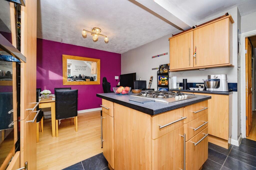 Additional image 14 of Riverford Close, Harpenden