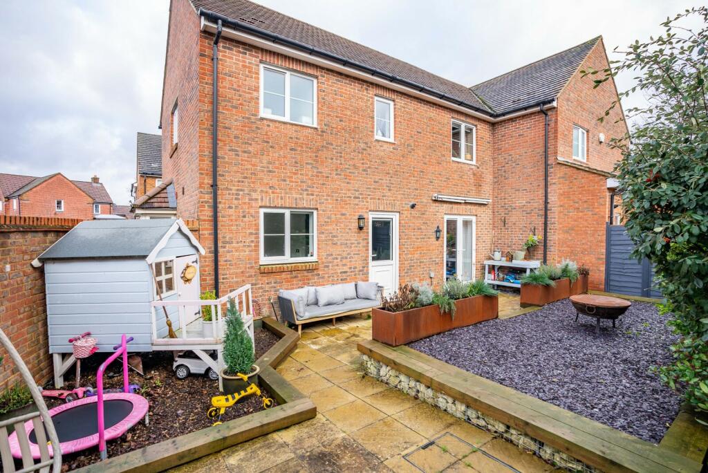 Additional image 5 of Old School Drive, Wheathampstead, St. Albans, Hertfordshire, AL4