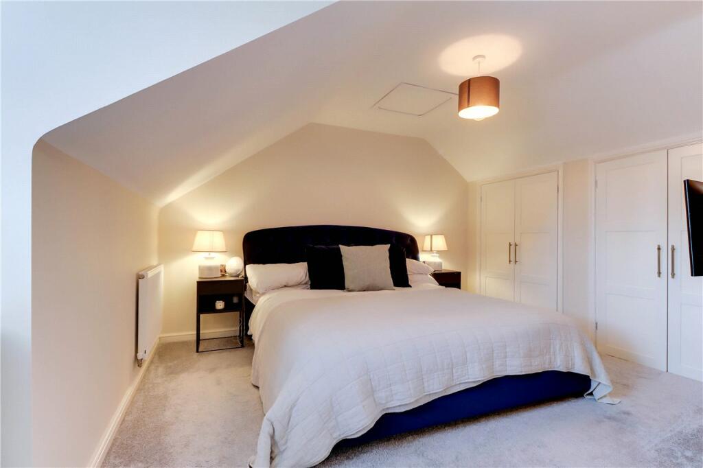 Additional image 10 of Neville Close, St. Albans, Hertfordshire, AL3