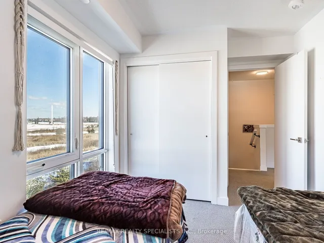 Additional image 29 of 195 Veterans Dr Unit 16