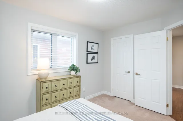 Additional image 30 of 394 Bessborough Dr