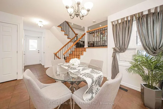 Additional image 20 of 78 Simmons Blvd