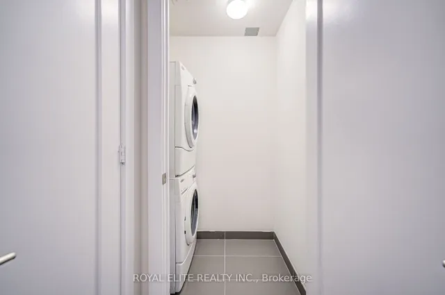 Additional image 9 of 300 Front St Unit 3403