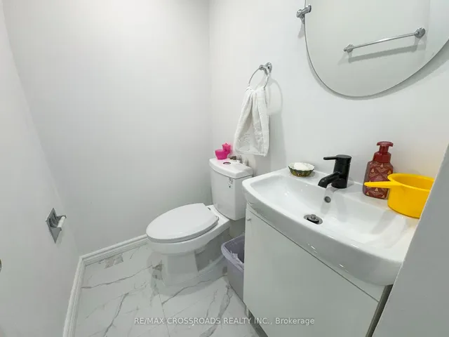 Additional image 7 of 50 Blackwell Ave Unit 8