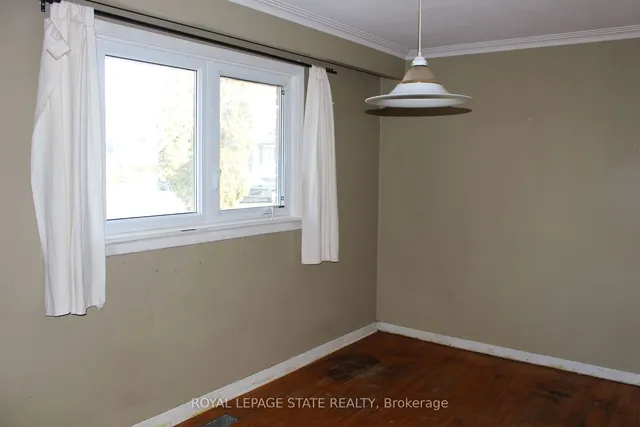 Additional image 14 of 664 Chestnut Pl