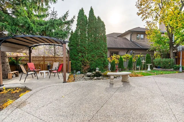 Additional image 31 of 90 Derek Dr