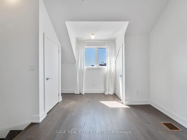 Additional image 24 of 1183 Dufferin St Unit 113