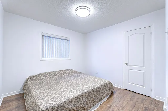 Additional image 27 of 15 Roundstone Dr