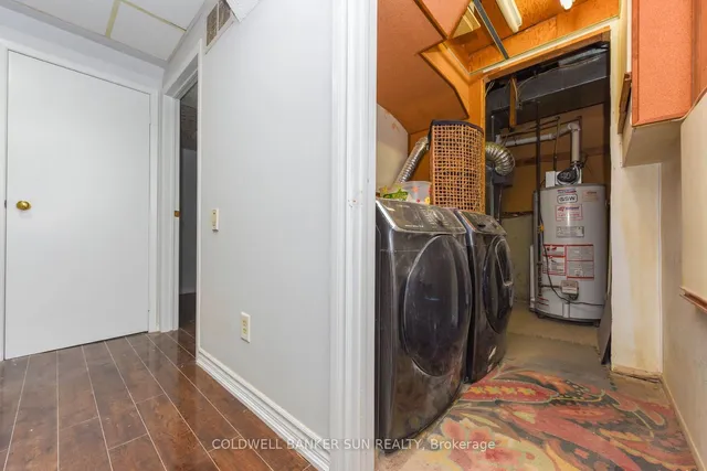 Additional image 33 of 116 Floribunda Cres