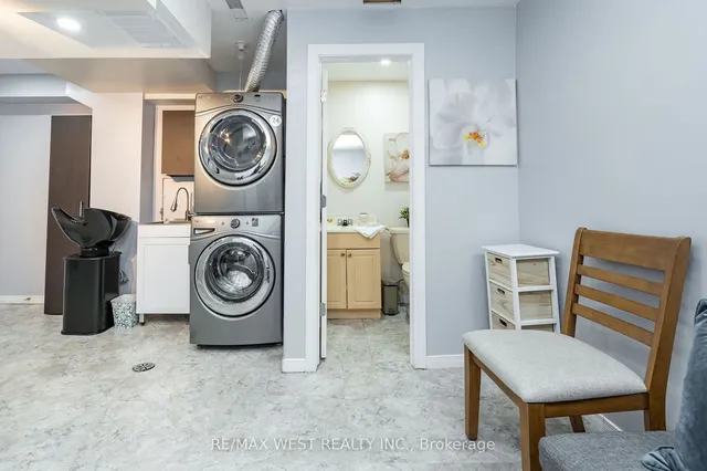 Additional image 26 of 52 Permfield Path Unit 46