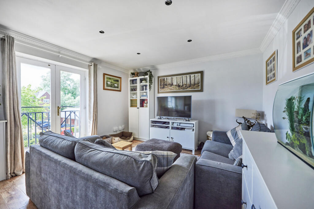 Additional image 17 of Minister Court, Frogmore, St. Albans, Hertfordshire, AL2