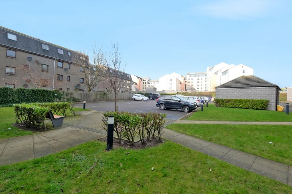 Additional image 16 of Urquhart court