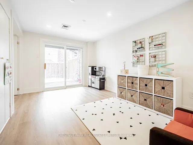 Additional image 28 of 1576 Kerns Rd Unit 2