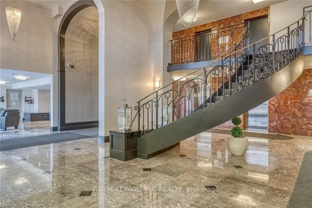 Additional image 4 of 500 GREEN Rd Unit 1414