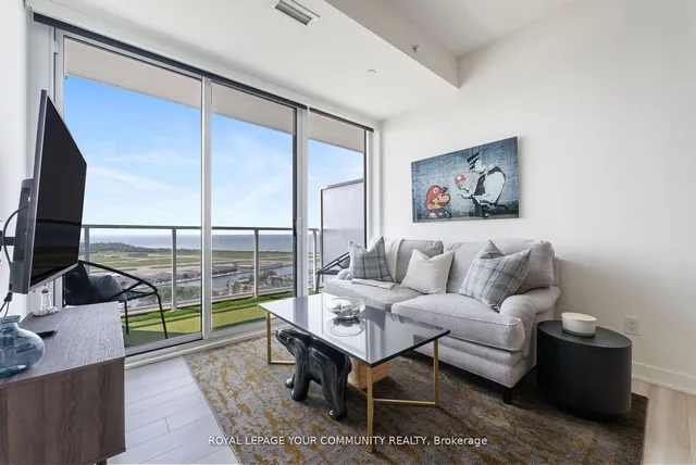 Additional image 5 of 17 Bathurst St Unit 3615