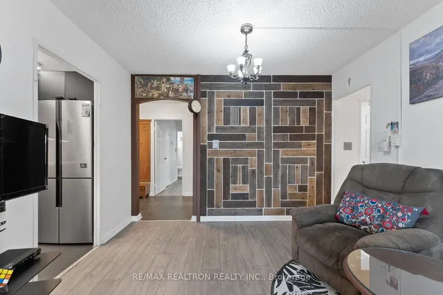 Additional image 6 of 1 Massey Sq Unit 1110