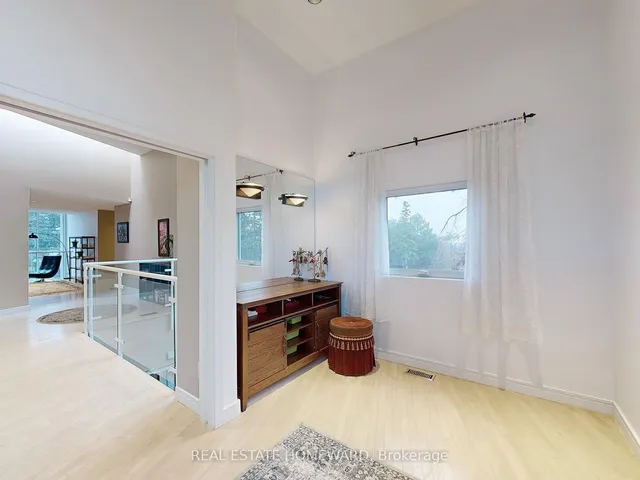 Additional image 25 of 128 Laurentide Dr