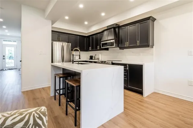 Additional image 10 of 370 Stonehenge Dr Unit 19