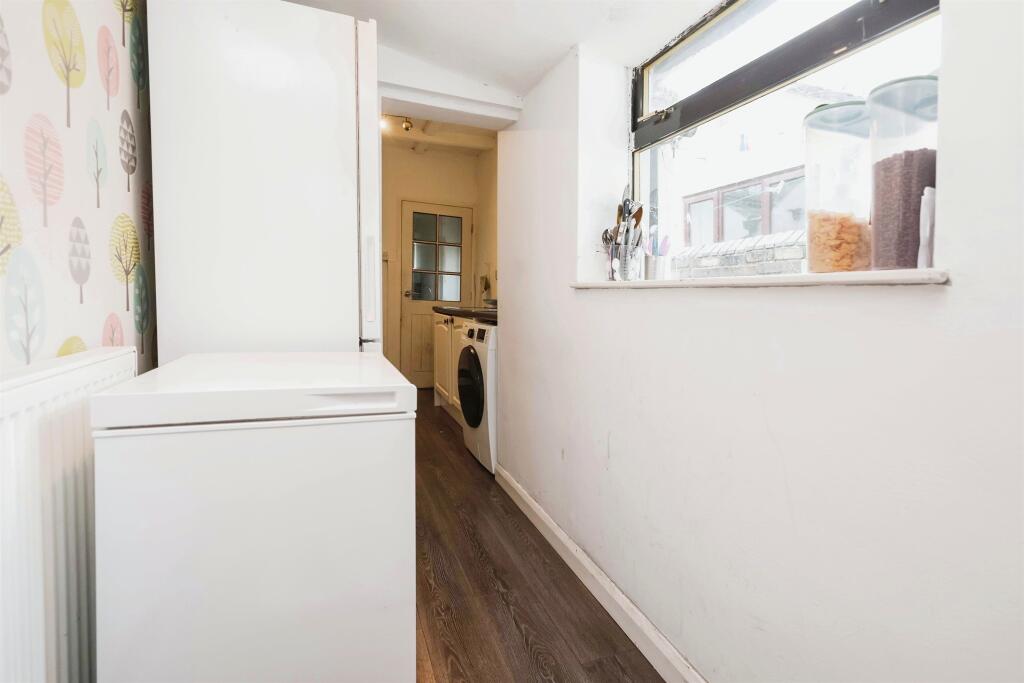 Additional image 14 of Cakemore Road, ROWLEY REGIS