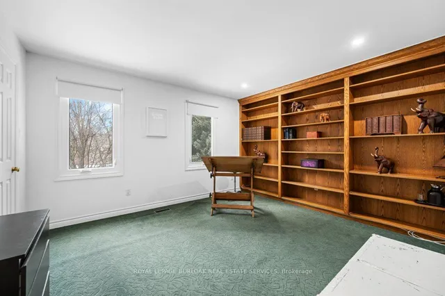 Additional image 27 of 365 Shoreacres Rd