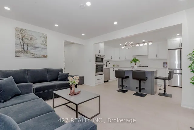 Additional image 13 of 42 Courtleigh Sq