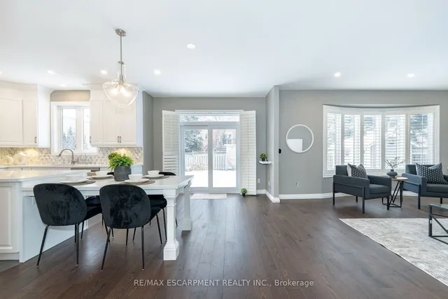 Additional image 11 of 1185 Lindenrock Dr