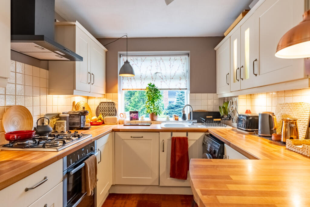 Additional image 10 of Garden Court, Wheathampstead, St. Albans, Hertfordshire, AL4