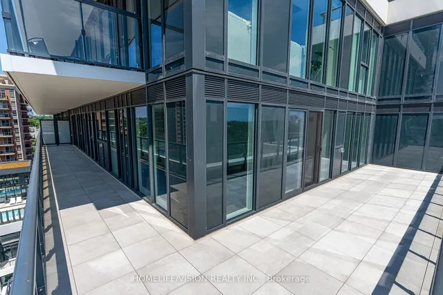 Additional image 35 of 30 Inn On The Park Dr Unit 910