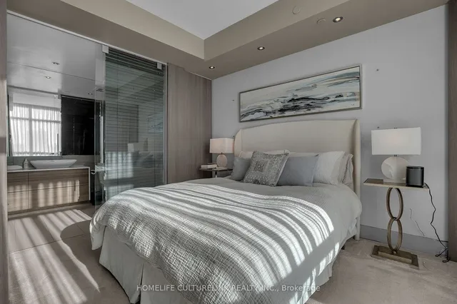 Additional image 17 of 170 Avenue Rd Unit 1003*