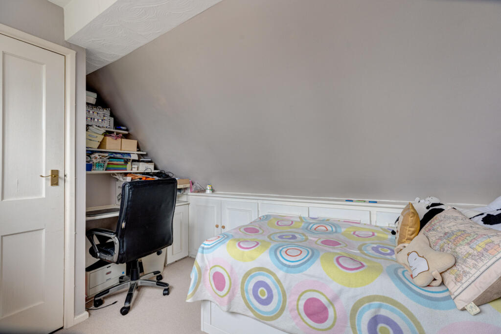 Additional image 13 of Barnfield Road, Harpenden, Hertfordshire, AL5