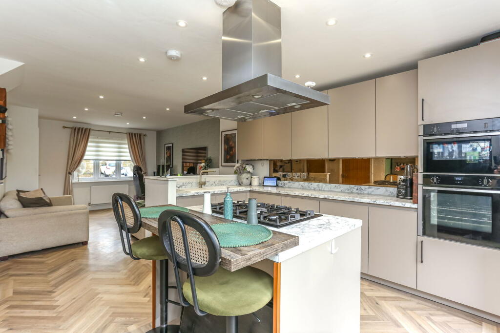 Additional image 2 of Meadow Edge Close, Rawtenstall, Rossendale, BB4