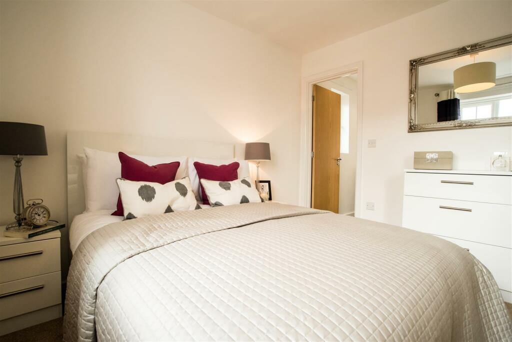 Additional image 4 of Regis Park, Cradley Heath, B64