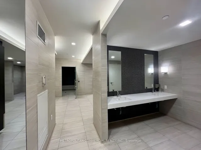 Additional image 35 of 5180 Yonge St Unit UPH02