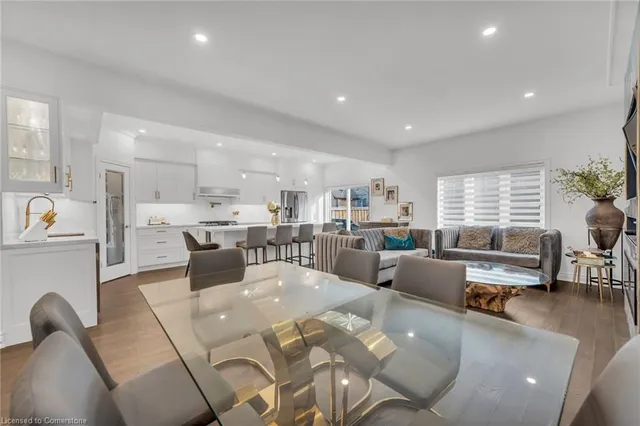 Additional image 26 of 122 Shoreview Pl