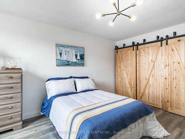 Additional image 19 of 716 The West Mall Unit 1111