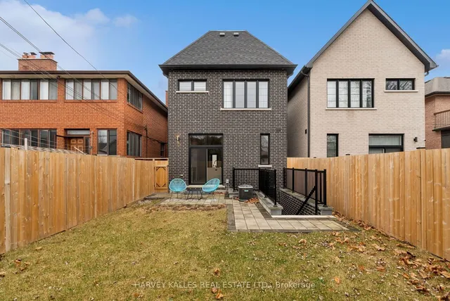 Additional image 17 of 30 Roseland Dr