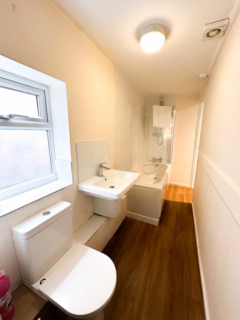 Additional image 15 of High Street, Shepton Mallet