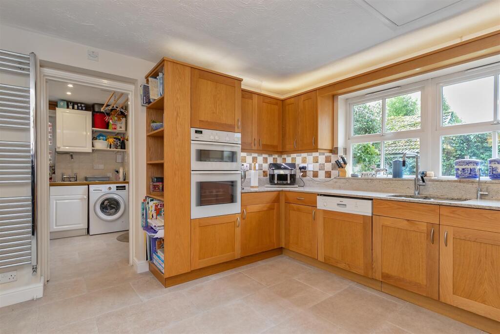 Additional image 6 of Longacres, St Albans, Hers