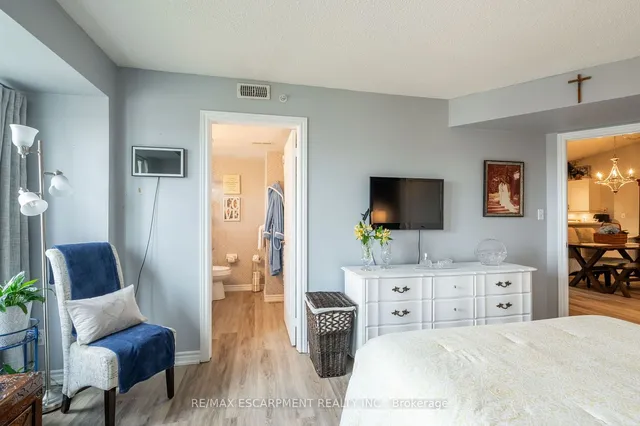 Additional image 14 of 2085 Appleby Line Unit 410