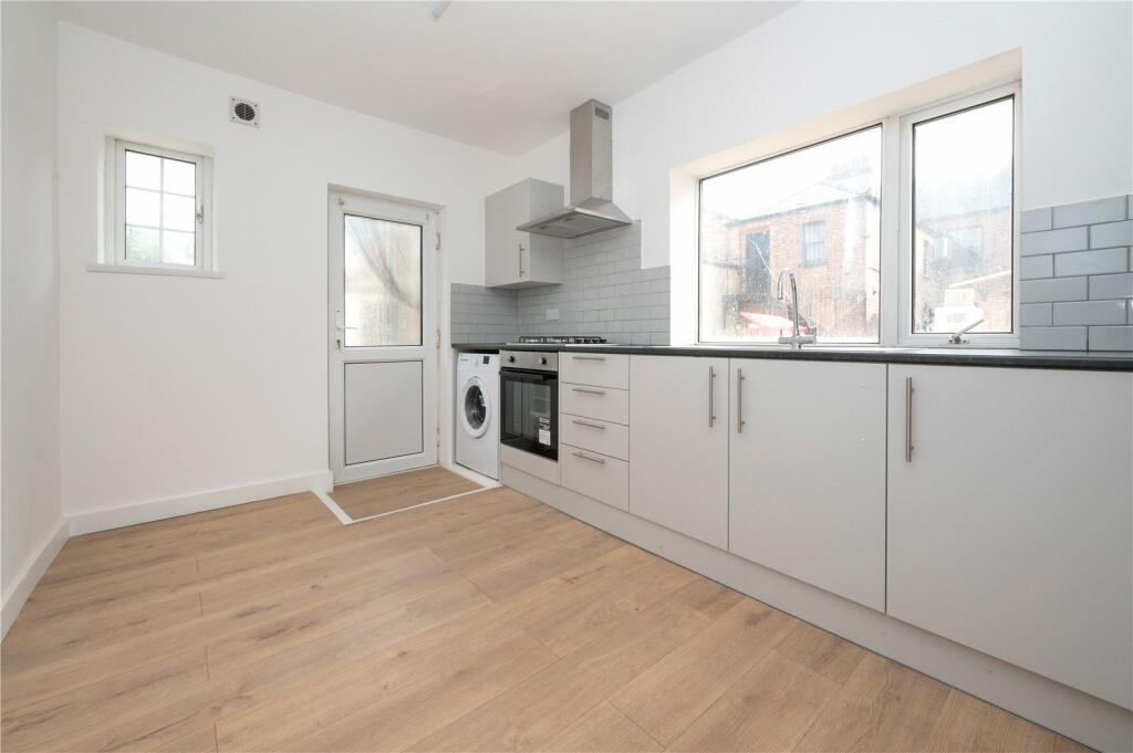 Additional image 6 of Sandfield Road, St. Albans, Hertfordshire